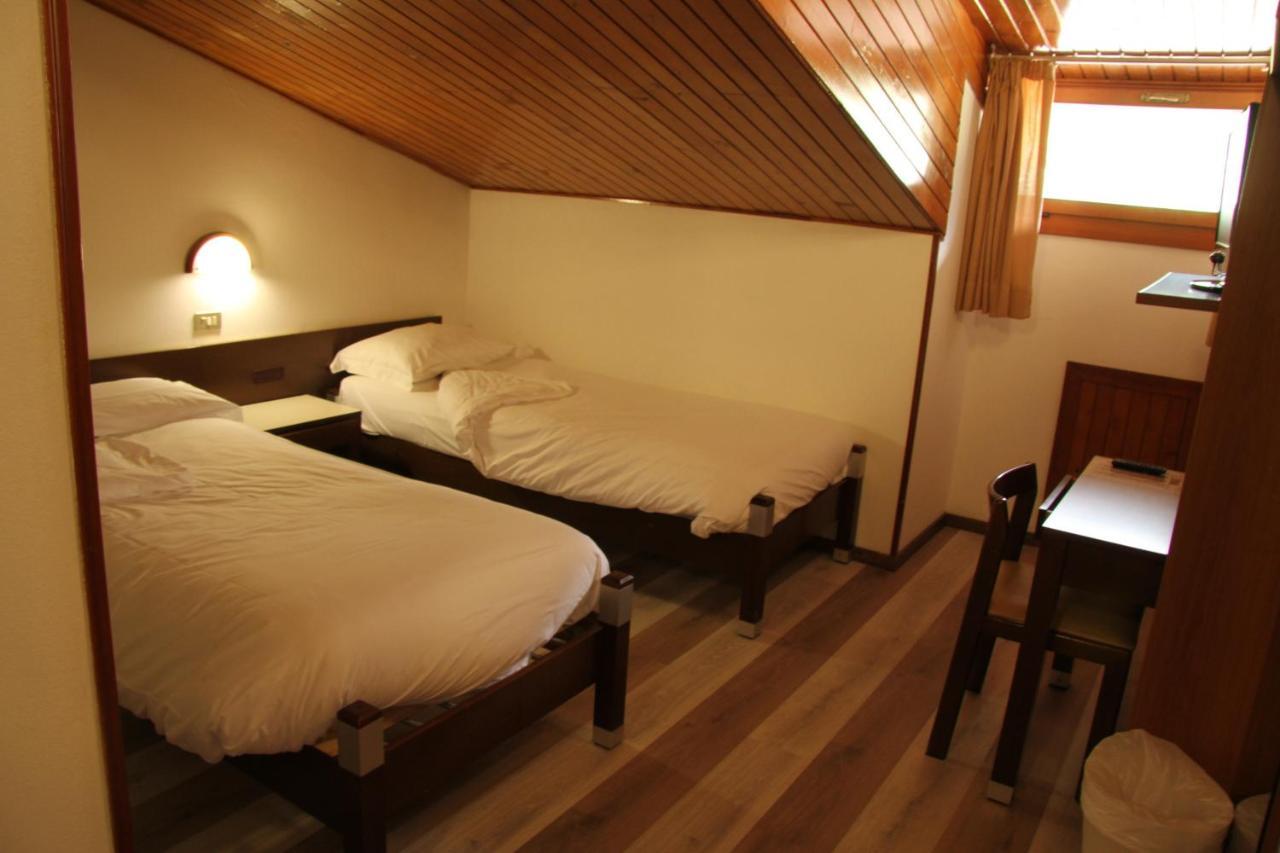 Double Room Attic,1244317876:JPEG